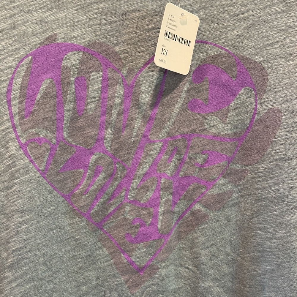NWT - WE THE FREE PEOPLE LAYERED LOVE TEE OVERSIZED HEART - SIZE XS - Picture 5 of 6